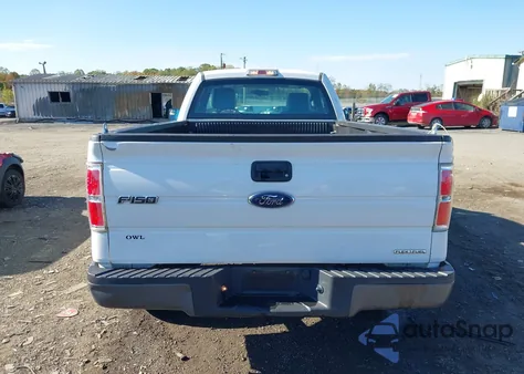 2013 Ford F-150 Xl z USA, uszkodzony, nr VIN 1FTMF1CM7DKF12952